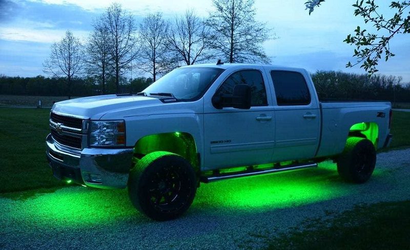 Les 9 Meilleures Lumières Underglow Pour Voitures : Avis et Guide d’Achat Les 9 Meilleures Lumières Underglow Pour Voitures : Avis et Guide d’Achat